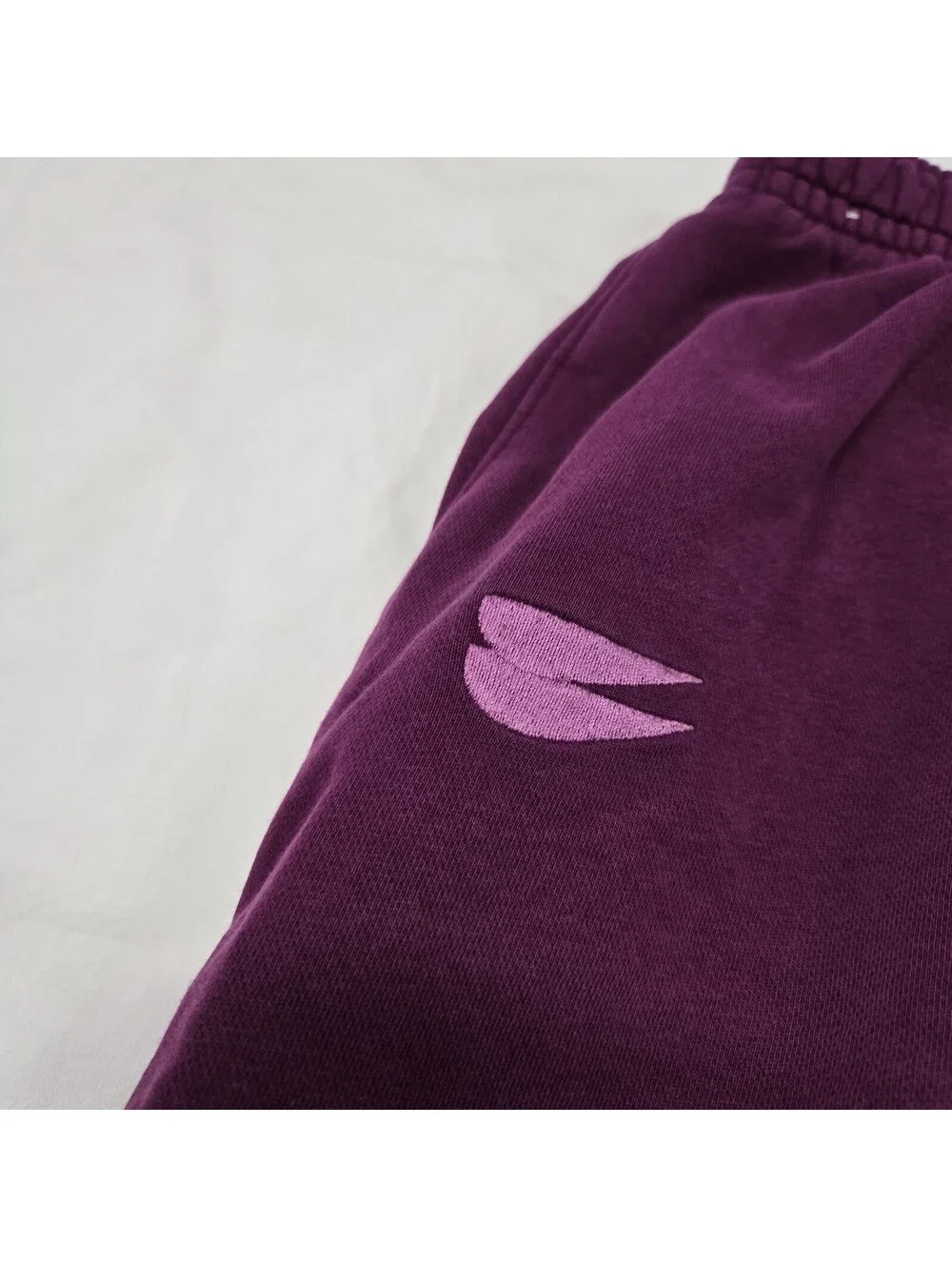 EUC Men's MEDIUM Nike Sportswear Fleece Jogger Pants Sangria Purple DM6871-610